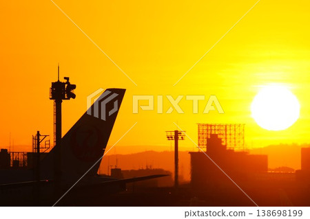 sunset, sunsets, airport 138698199