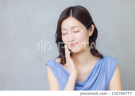 40歲女性的美麗形象 138706777