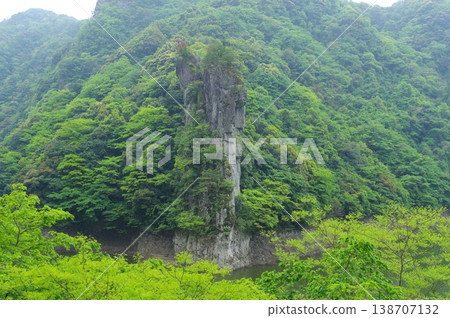 Nagato Gorge, Shigebeiwa Rock Nagato Gorge, Shigebeiwa Rock 138707132