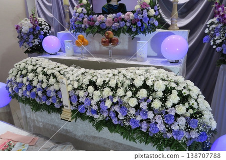 A flower altar in a quiet funeral hall 138707788