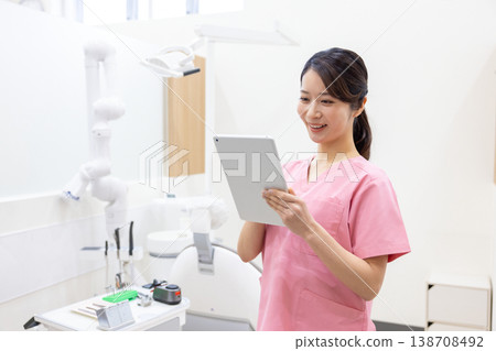 Portraits of dentists and dental hygienists 138708492