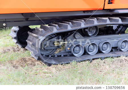 Agricultural Rubber Track of Paddy Rice Combine Harvester. 138709656