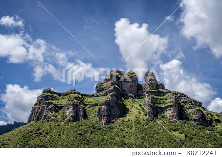 Ancient Inca Ruins of Waqrapukara in the Andean Mountains, Peru 138712241