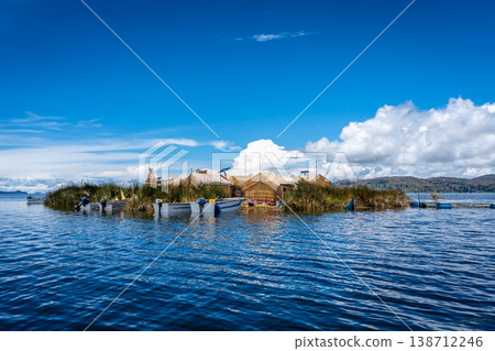 Floating island "Uros Titino" on Lake Titicaca in Peru 138712246