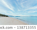 沖繩偏遠島嶼伊江島美麗的淺灘和夏日天空 2 138713355