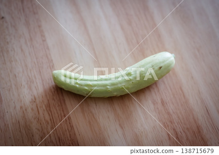 新鮮白黃瓜 新鮮白黃瓜 138715679