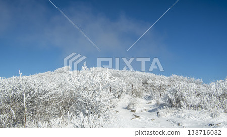 Taebaeksan Taebaeksan 138716082