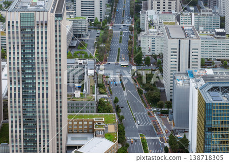 An aerial view of the main thoroughfare and government office district in the Toranomon/Kasumigaseki area of Tokyo. An aerial view of the main thoroughfare and government office district in the Toranomon/Kasumigaseki area of Tokyo. 138718305