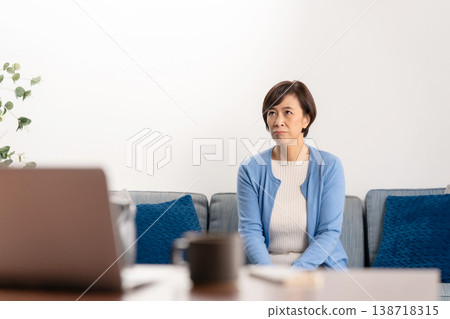 Senior women experience fatigue. 138718315