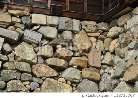 The stone walls of Fukuchiyama Castle, Fukuchiyama City, Kyoto Prefecture The stone walls of Fukuchiyama Castle, Fukuchiyama City, Kyoto Prefecture 138723767