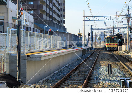 西日本鐵道株式會社的香石花苑前站新建了一個月台。 138723973