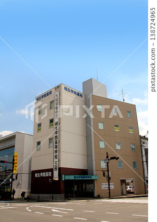 愛生學院私立高中三田校區建築外觀。 愛生學院私立高中三田校區建築外觀。 138724965