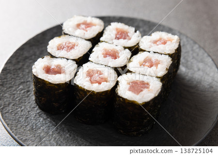 Delicious iron fire roll Delicious iron fire roll 138725104