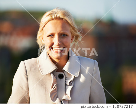 Woman, fashion and smile for winter, city and portrait in morning sunrise, beauty and outdoor. Holiday, happy and joy for vacation, canada and jacket for warmth, break and enjoying, alone and town 138727217