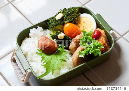 午餐盒 午餐盒 138734346