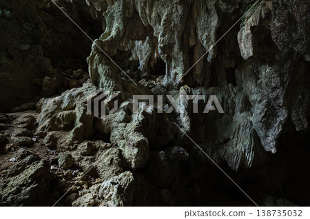 簡妮洞，沖繩的一個石灰岩洞穴 138735032