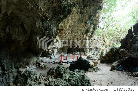 簡妮洞，沖繩的一個石灰岩洞穴 138735033