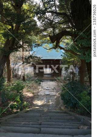 櫻川市,鹽尾山,藥王院,女兒節,寺門,晴天 櫻川市,鹽尾山,藥王院,女兒節,寺門,晴天 138736026