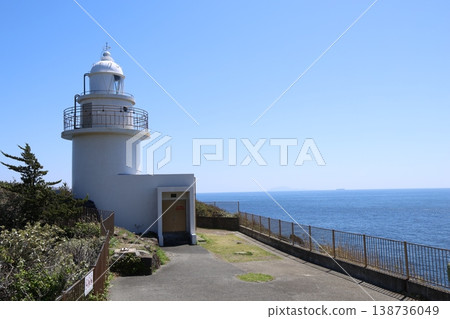 位於靜岡縣南水町的伊羅崎燈塔 138736049