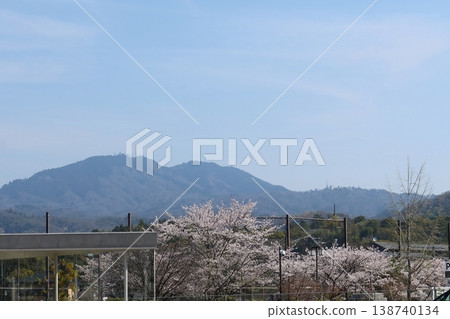 Hiei山和Sakura Hiei山和Sakura 138740134