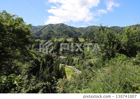 新潟縣十日町市木倉澤地區353號國道沿線風光 新潟縣十日町市木倉澤地區353號國道沿線風光 138741807