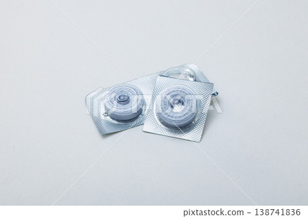 Image of lozenges 138741836