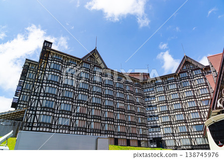 上越綠廣場飯店 - 宏偉的建築 - 夏日藍天 - 新潟縣南魚沼市鹿之澤 138745976