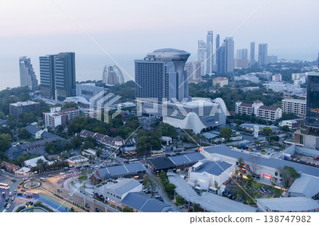 Streets of Pattaya, Thailand 138747982