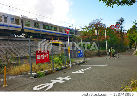大阪環狀線京橋站週邊的春日景色 138748096