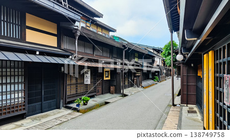 飛Tak高山的老城鎮景觀 138749758