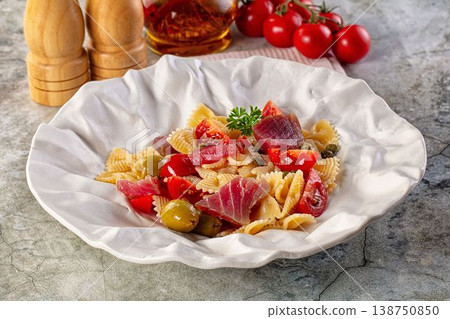 Pasta Farfalle with fresh Tuna fish Pasta Farfalle with fresh Tuna fish 138750850