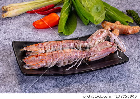 Gourmet boiled big Mantis shrimp Gourmet boiled big Mantis shrimp 138750909