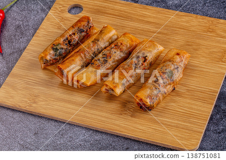 Deep fried Vietnamese spring rolls Deep fried Vietnamese spring rolls 138751081