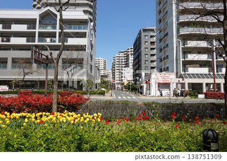 春季來臨之際,JR尼崎站北側一帶的景色(攝於2026年4月) 春季來臨之際,JR尼崎站北側一帶的景色(攝於2026年4月) 138751309