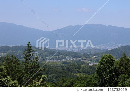 查看從山上 查看從山上 138752059