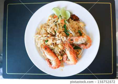 dry prawn noodles or stir fried noodles or pad thai , noodles without soup or Thai food or dry noodles or prawn noodles dry prawn noodles or stir fried noodles or pad thai , noodles without soup or Thai food or dry noodles or prawn noodles 138752872