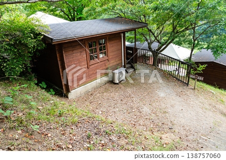 相模湖 MORI MORI 休閒森林：綠意小屋，神奈川縣相模原市綠區若柳 138757060