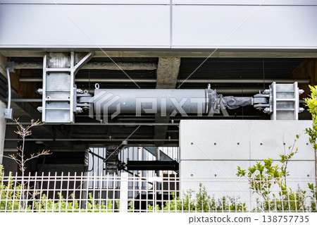 Seismic isolation foundation construction method: Oil damper Seismic isolation foundation construction method: Oil damper 138757735