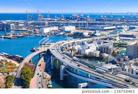 Yokohama Port: Shuto Expressway Wangan Line and Honmoku Pier Yokohama Port: Shuto Expressway Wangan Line and Honmoku Pier 138758463