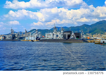 [Hiroshima Prefecture] Array Karasukojima Kure Park (Maritime Self-Defense Force) 138758776