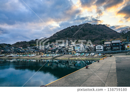 [The Amalfi of the East] Dawn at Nou Fishing Port [Itoigawa City] 138759180
