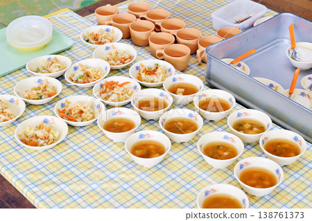 Served school lunch, school meal, facility meal, side dishes for school lunch, vegetables and miso soup, image material Served school lunch, school meal, facility meal, side dishes for school lunch, vegetables and miso soup, image material 138761373