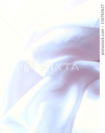 Background material: Soft, draped white cotton Background material: Soft, draped white cotton 138765627