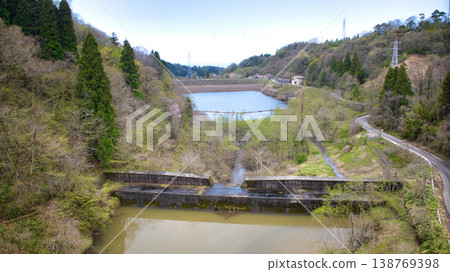 View from around the Otani Dam in Kurobe City, Toyama Prefecture, Japan. View from around the Otani Dam in Kurobe City, Toyama Prefecture, Japan. 138769398