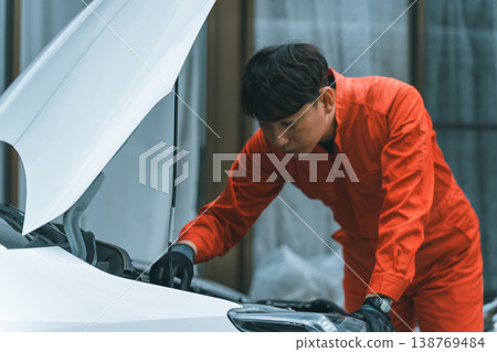汽車技工，到府服務，行動維修，到府服務 138769484