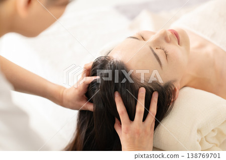 Esthetic image of young women image Esthetic image of young women image 138769701