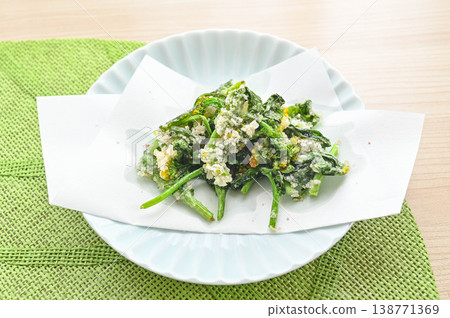 用油菜花製作的非油炸天婦羅 138771369