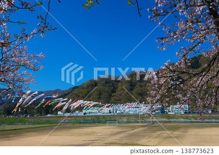 勝山弁天櫻花與春天的九頭龍川畔 勝山弁天櫻花與春天的九頭龍川畔 138773623