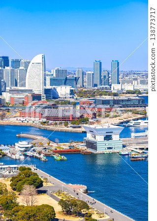 Yokohama Bay Area: Yamashita Park and Red Brick Warehouse Yokohama Bay Area: Yamashita Park and Red Brick Warehouse 138773717