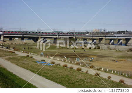 A landscape featuring the Tamagawa River and Kawasaki Futako-Shinchi. A landscape featuring the Tamagawa River and Kawasaki Futako-Shinchi. 138773890